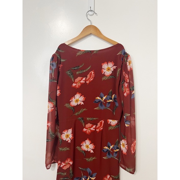 ASTR Mauve Floral High Low Ruched Front Midi Dress Size Medium - Picture 11 of 14